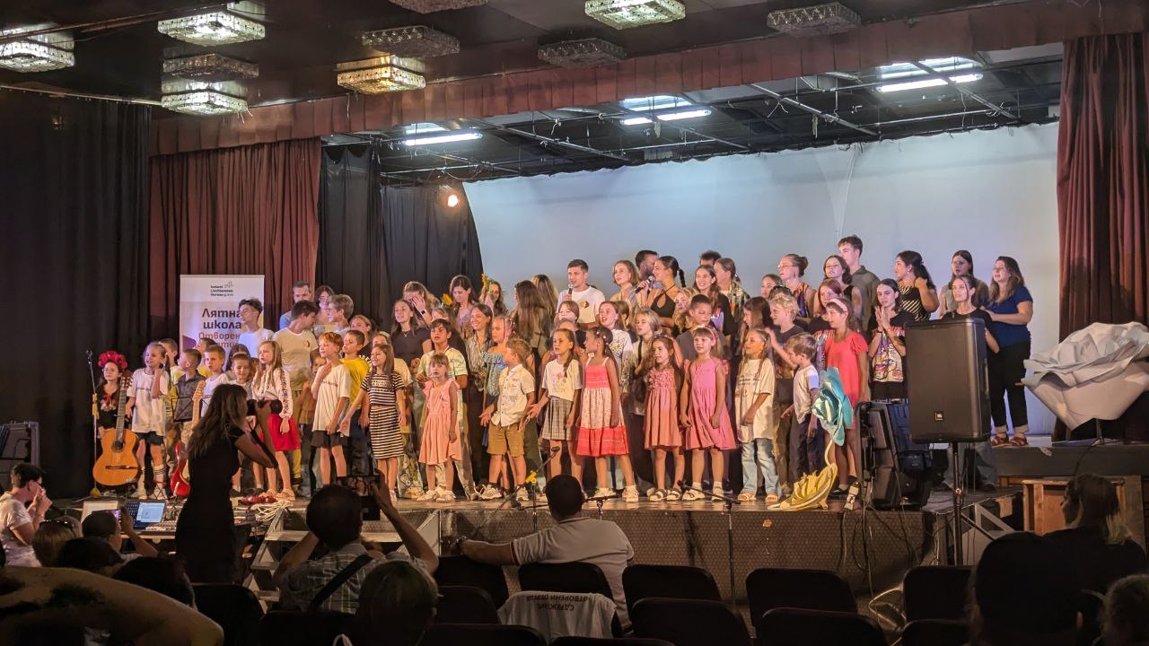 What we do 10 IMG 2663